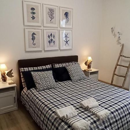 Casa Fronte Del Porto Lejlighed Bari Eksteriør billede